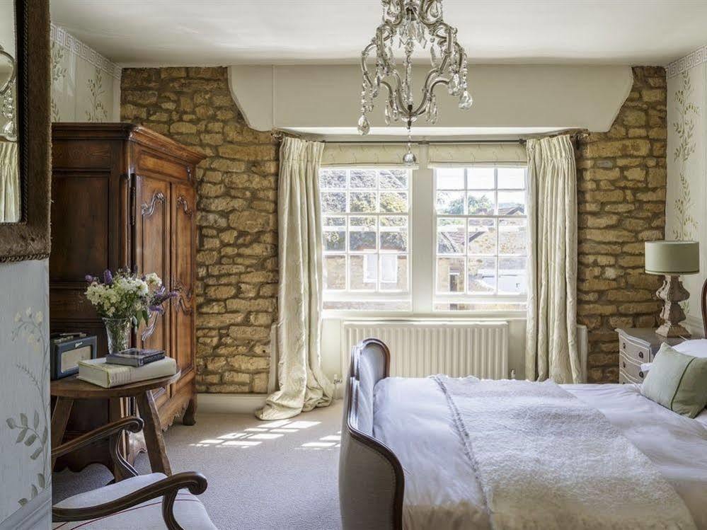 Lord Poulett Arms Hotel Bristol Buitenkant foto